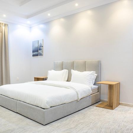 Luxurious Family Apartments 15Mins Drive To Al-Masjid Nabawi - Nozol Noor 4 Medina Bagian luar foto