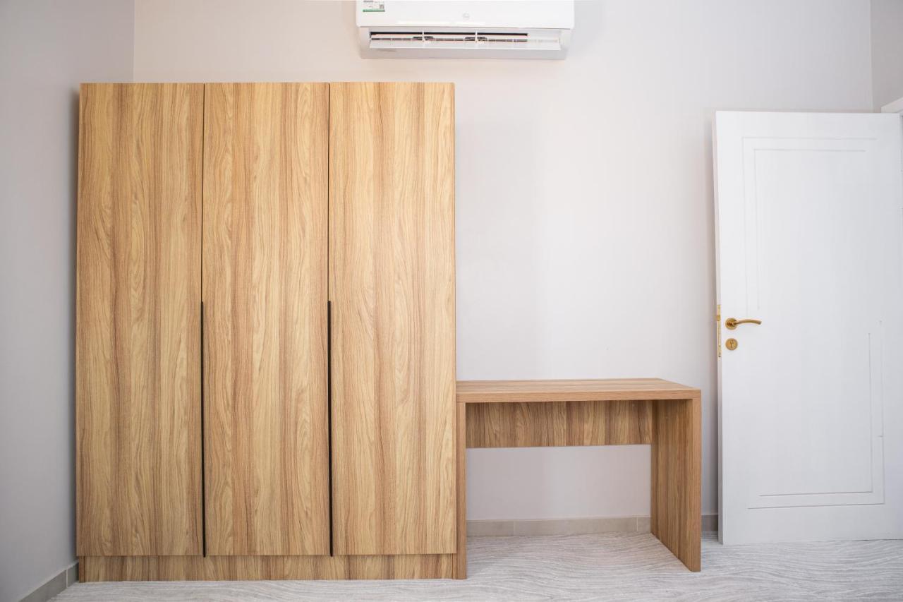 Luxurious Family Apartments 15Mins Drive To Al-Masjid Nabawi - Nozol Noor 4 Medina Bagian luar foto