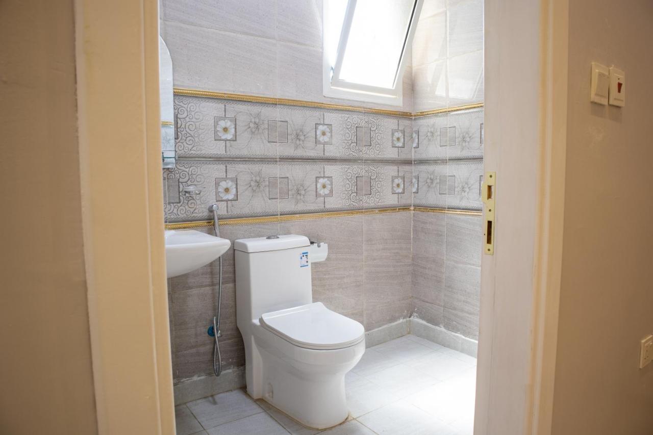 Luxurious Family Apartments 15Mins Drive To Al-Masjid Nabawi - Nozol Noor 4 Medina Bagian luar foto